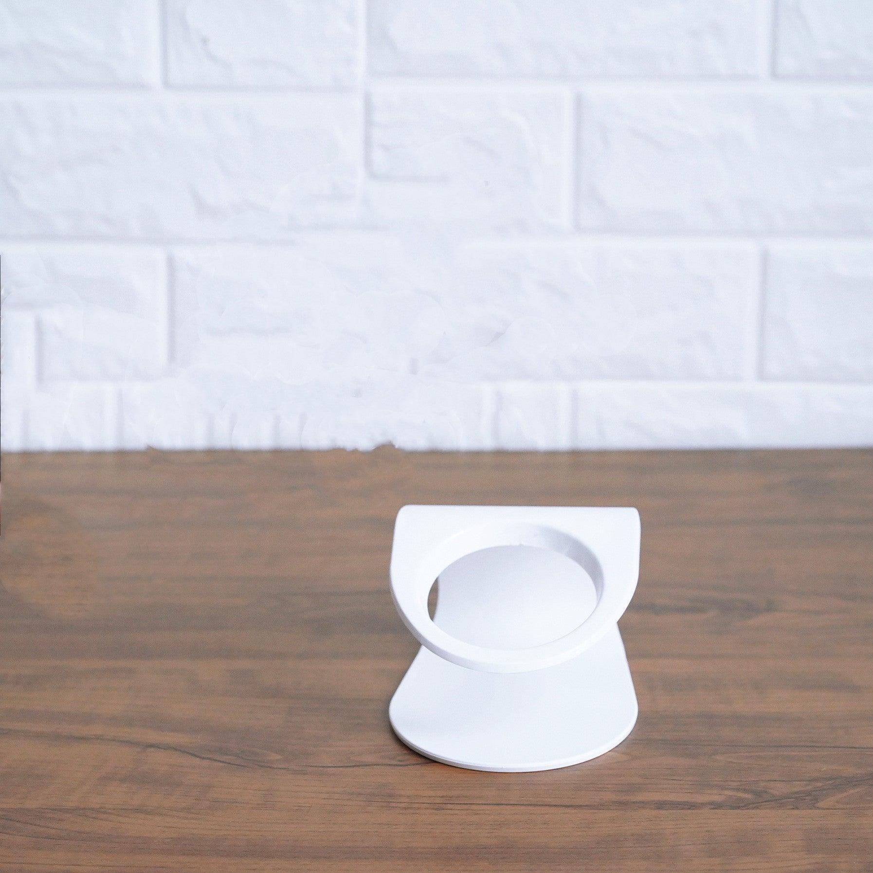 Deluxe Pet Dining Experience: Elegant Inclined Food Cat Bowl With Transparent Design
